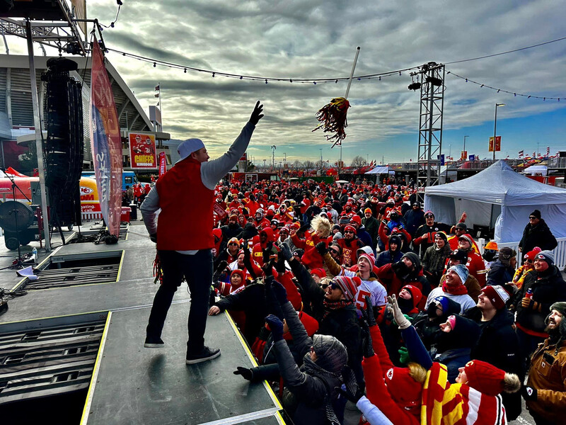 KC_Cheifs_Tailgate_2 KC_Cheifs_Tailgate_2